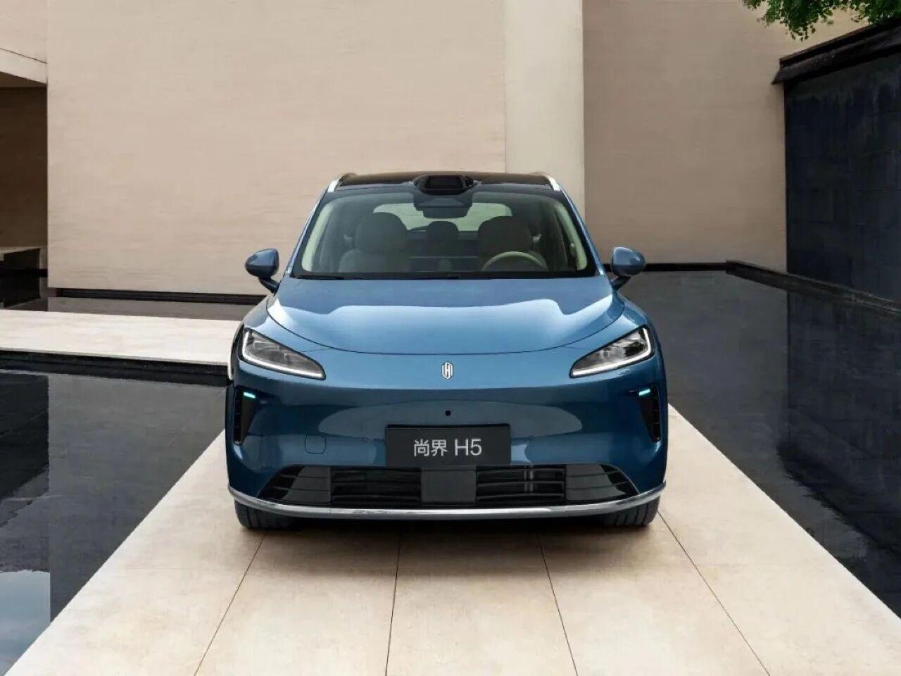 15万级SUV卷疯了！尚界H5带华为ADS4.0+1360km续航，家庭用户闭
