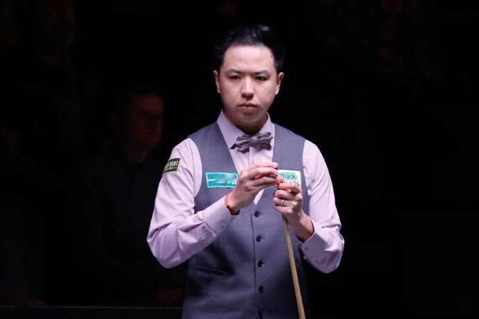 斯诺克德国大师赛八强出炉，肖国栋晋级八强对阵如下:凯伦.威尔逊vs墨菲，吉米