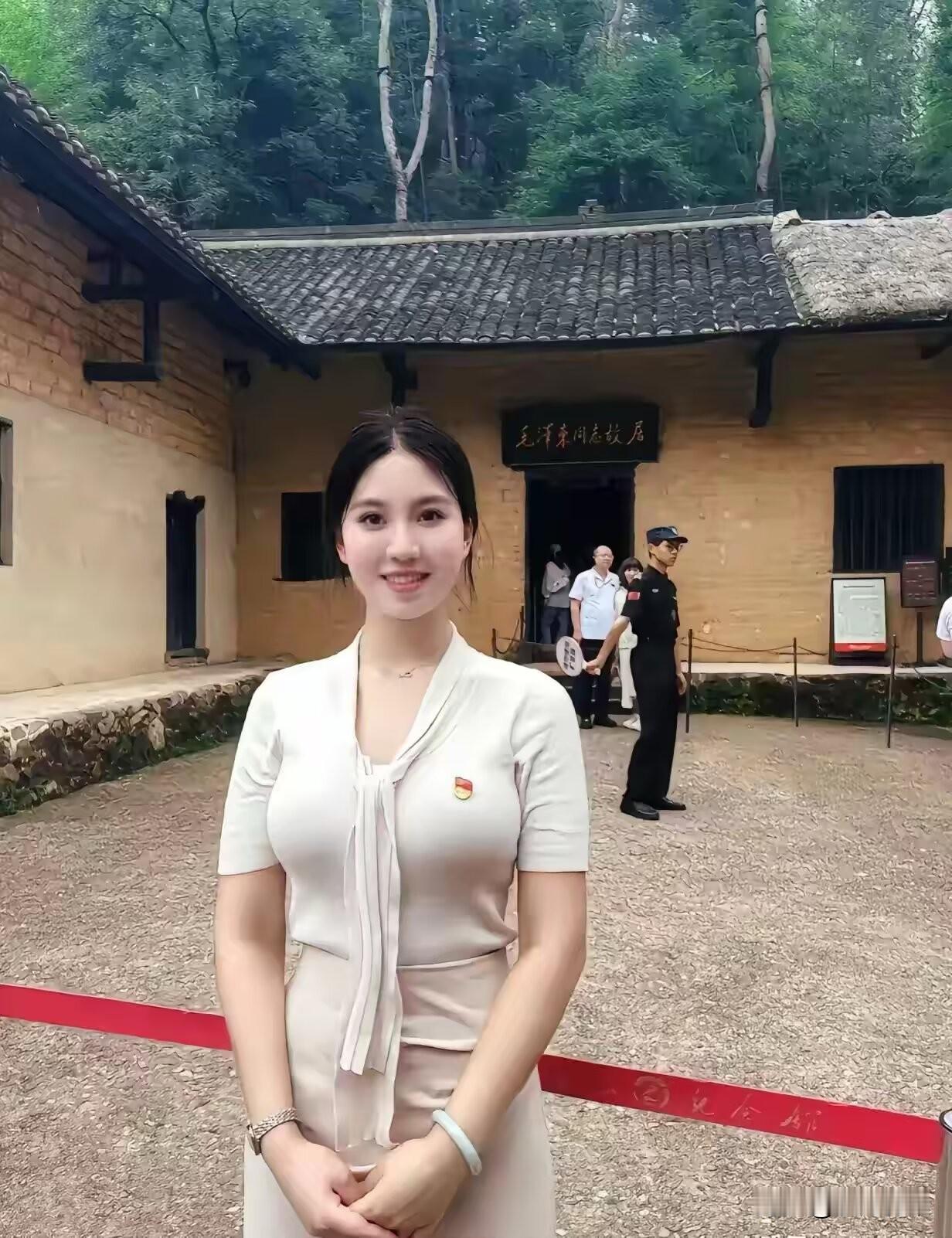 自由，其实非常简单。不需要，也不被别人所需要，极致的自由就降临了。