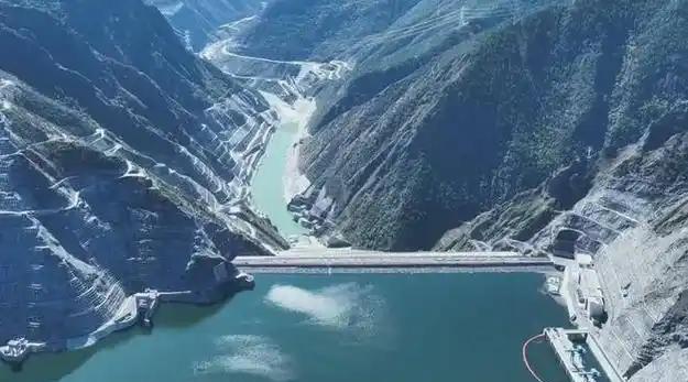 据新华社报道，中国雅江集团有限公司成立大会在北京举行，组建中国雅江集团有限公司，