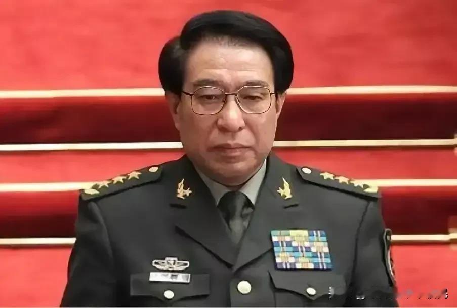 从军队到地方，反腐没有“免罪金牌”！国家反腐这把剑，真是越挥越硬！不管是军