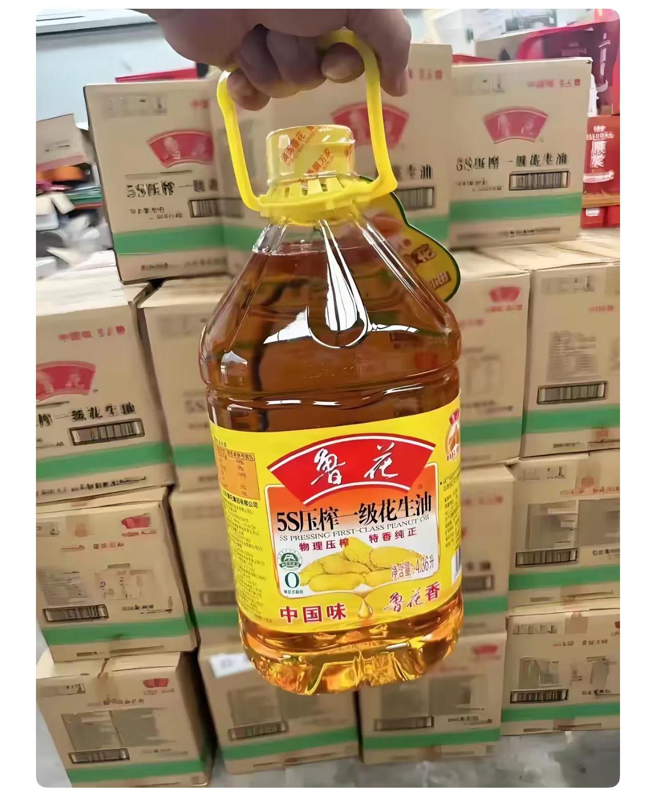 我现在绕着走这5种食用油品牌：1.鲁花花生油：鲁花的花生油广告打得很响，