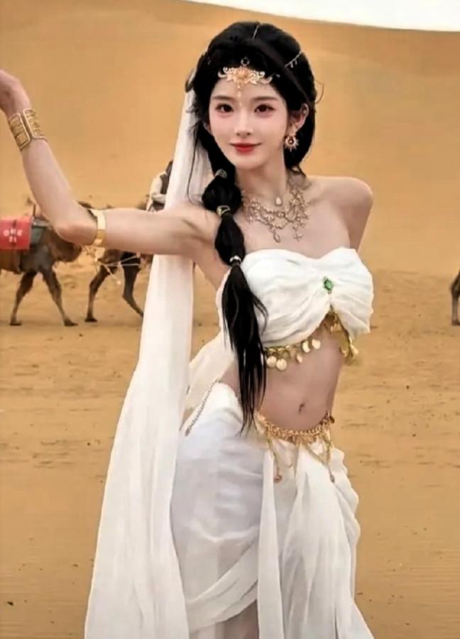 人比人气死人，不服都不行啊。宁波有个富二代追了巴旦木公主整整三年连官宣都没等来，