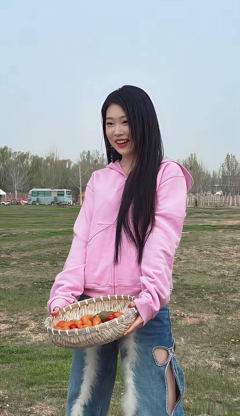 沈佳润怎么越来越好看了？是谁说她丑的