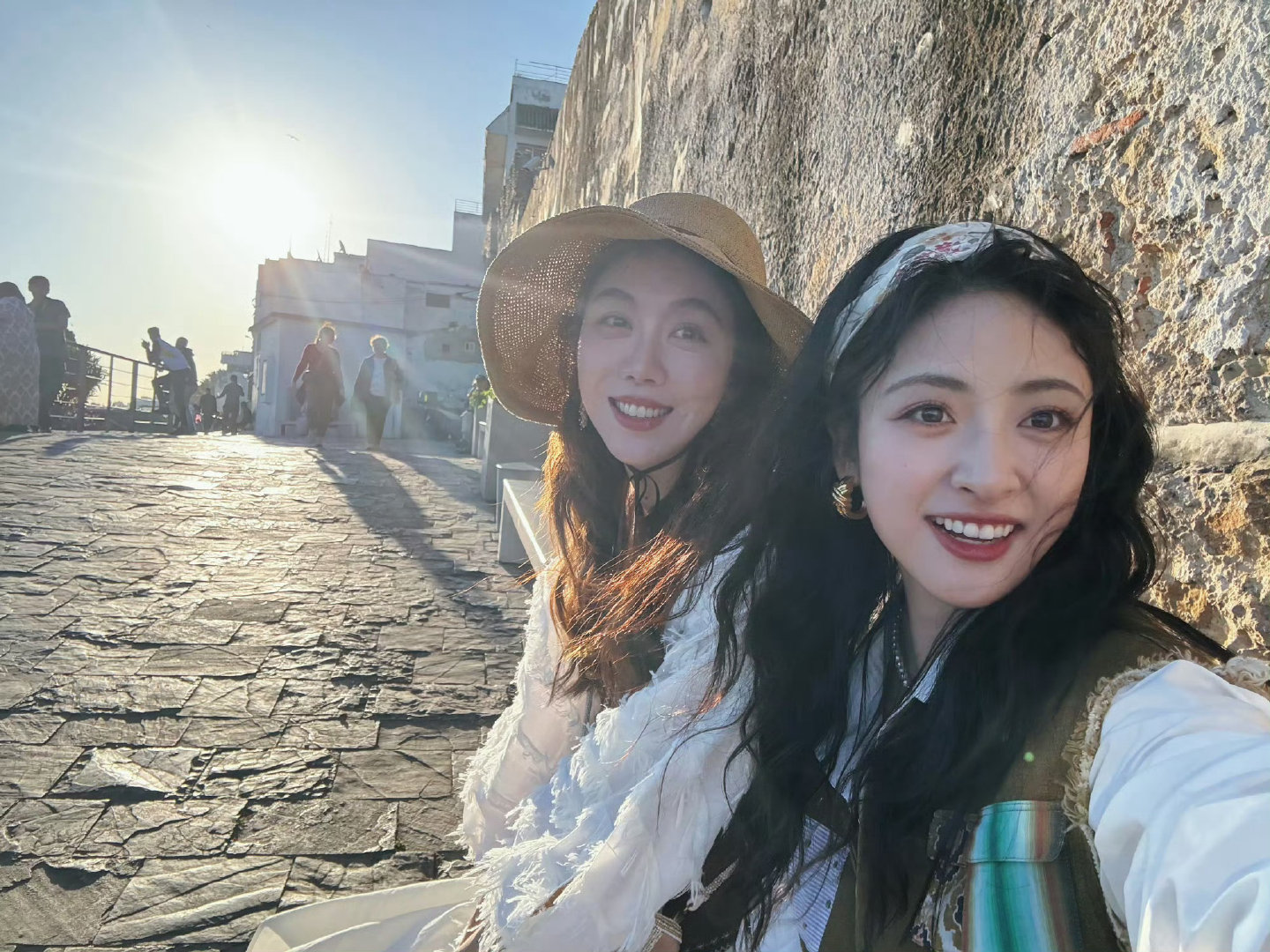 沈月说姜妍拍的挺好的沈月姜妍​​​