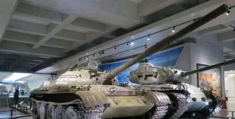 1969年珍宝岛上T-62的出现，极大地刺激了我军。虽然此战我们缴获了一辆T-6