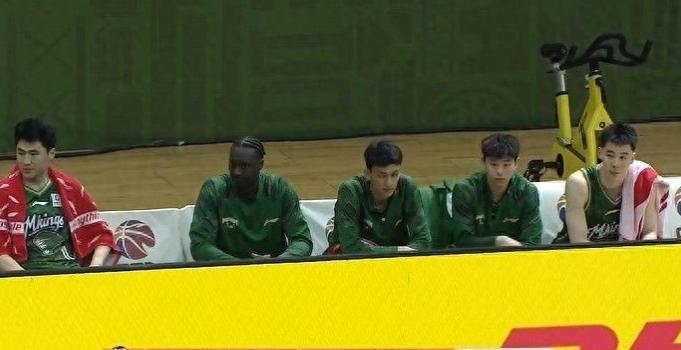 同曦爆内讧，广州出卧底，深圳杀回前6，北京坐5望33月16日，CBA常规赛第