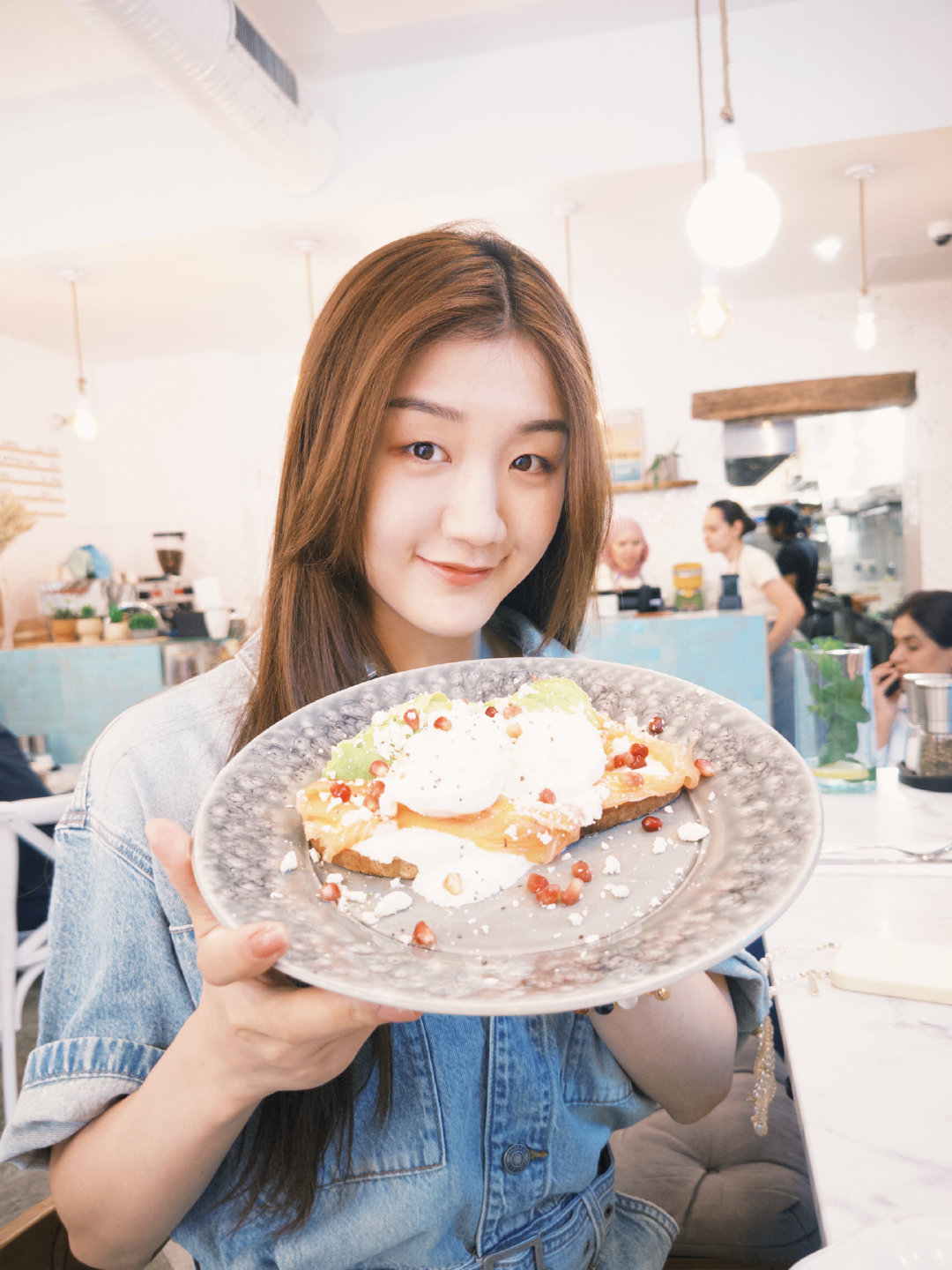 陈梦|梦游巴黎来自美女去巴黎旅行寄来的明信片🍓一些边边角角👀吃一次喜欢