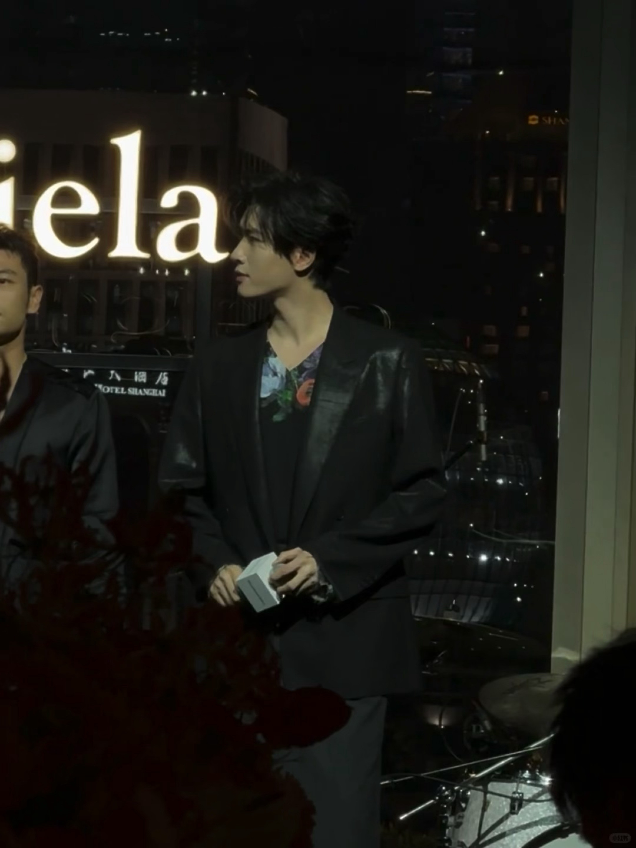 越夜越美丽的家1🥰