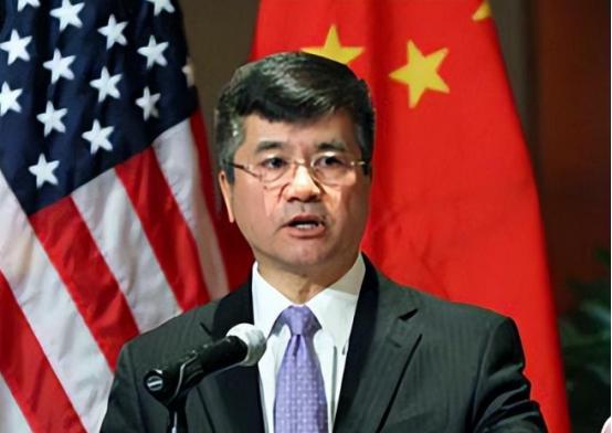 ☁美国首位华裔州长骆家辉，家族三代都在美国奋斗，他当官时猛烈打压中国，辞职