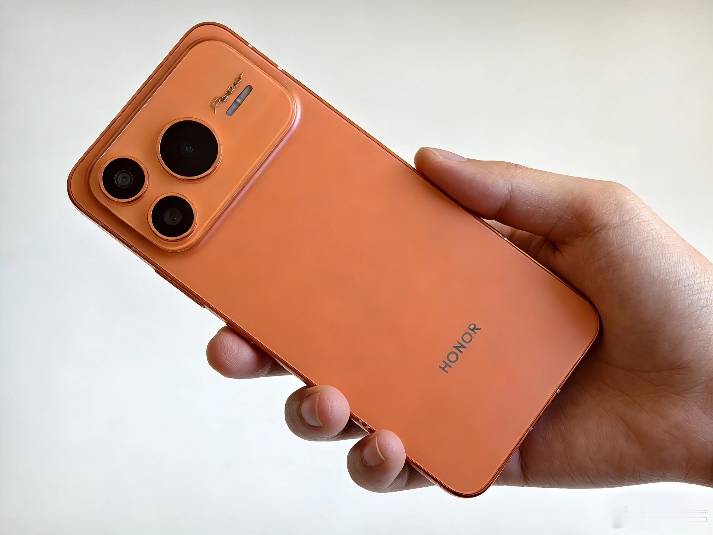 荣耀Power2这10080mAh大电池续航真的强啊，日常重度用户使用2天没问