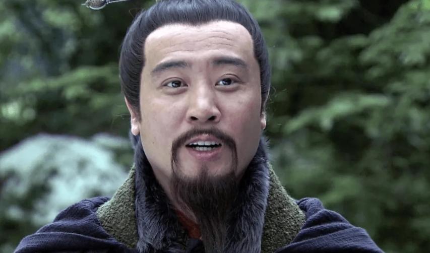 刘备错失的旷世奇才：陈群如何从蜀汉弃将成为曹魏基石？刘备一辈子都在喊着求贤若