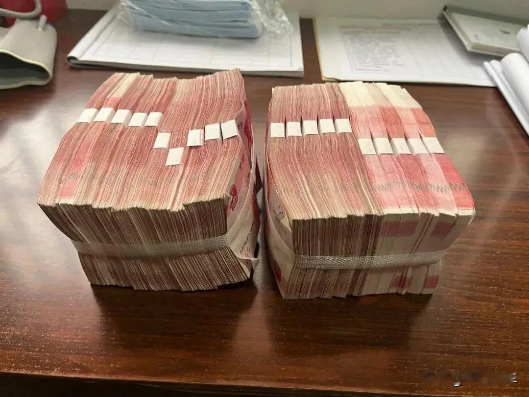 很多人买车对钱已经失去了概念，感觉买一台二十万的很容易。这二十万是我的积蓄，