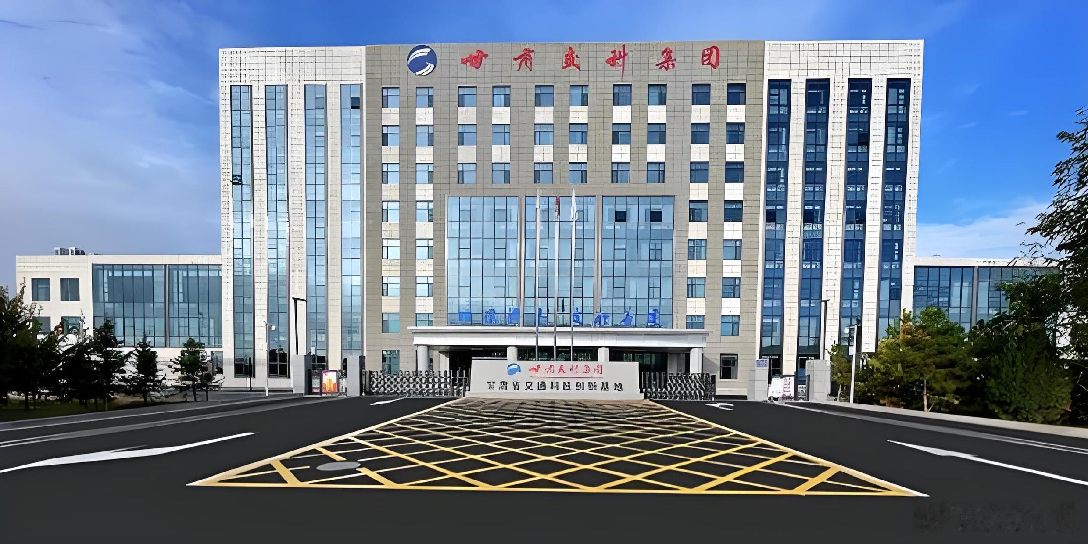 2023年甘肃兰州新区交科建办公大楼装修项目，干完活劳务工资被拖欠至今。劳动监察大队多次协调，但西部