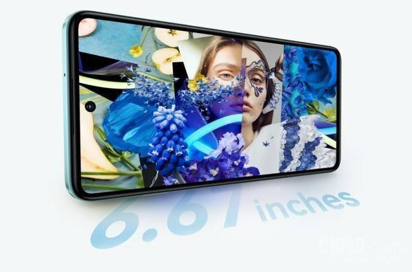 华为novaY73海外登场，该机型配备了一块6.67英寸的LCD显示屏，不仅支