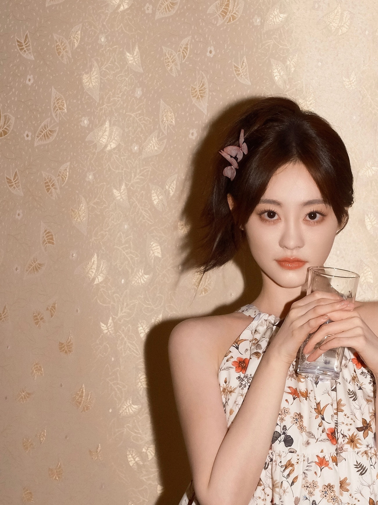 祝绪丹，少女的模样​​​