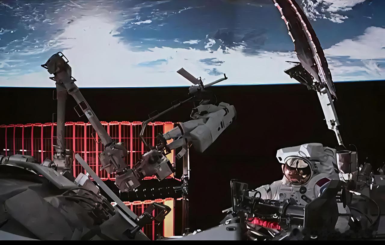 神二十一航天员8小时舱外作业，意外曝光中国太空新战力！！！！八小时太空行走尘