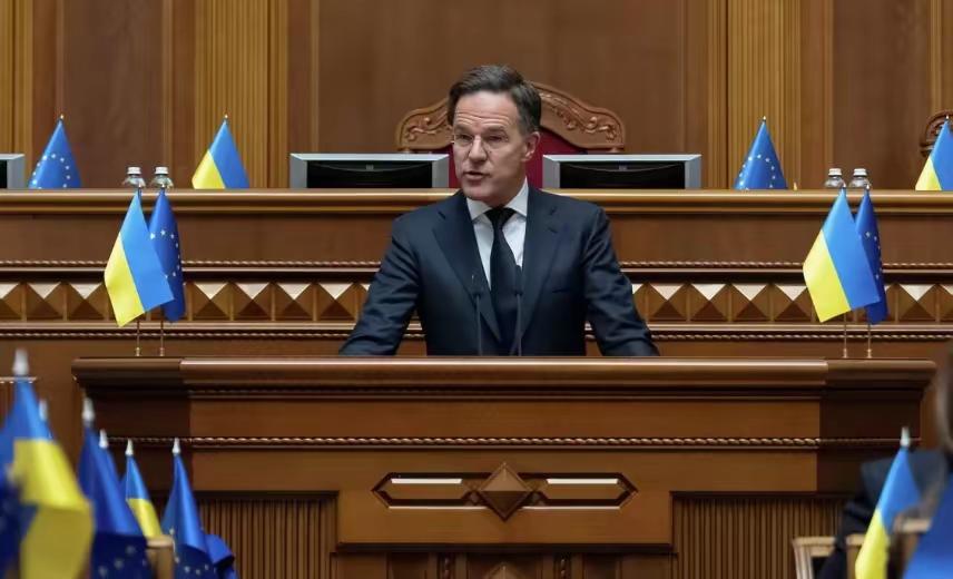 吕特到访基辅遇冷场，北约空头支票已经失效。北约秘书长吕特第N次抵达基辅，上演“