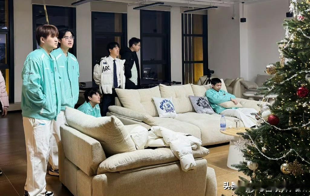 “1xn挑战Viper”2025年转会期LNG新AD选手1xn（谢嘉豪）