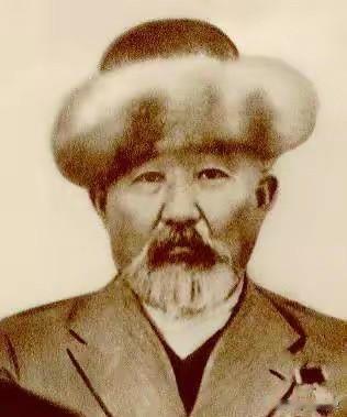 倾尽全部家产捐献战机！这位新疆牧民的爱国大义，值得永远铭记抗美援朝战争时期，