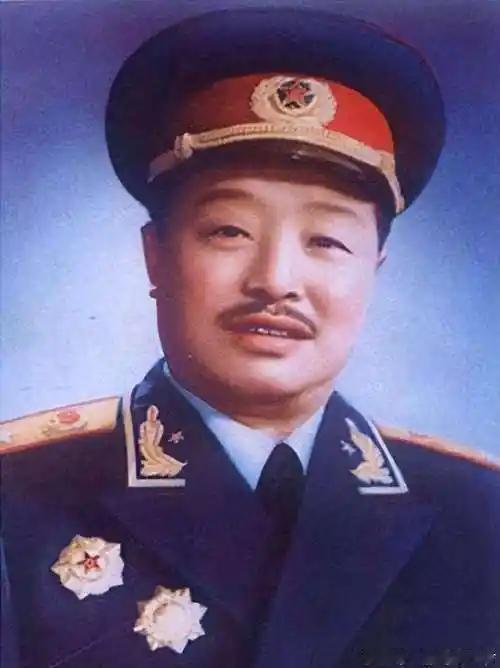 十大元帅里，贺龙最特殊！毛主席看懂了别人看不懂的一点 评价一位元帅，很多人会