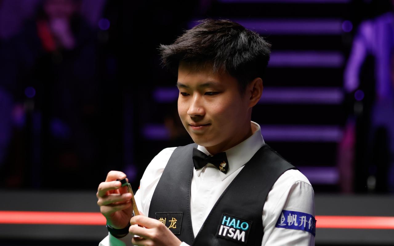 低迷随风而去，赵心童重新找回状态！北京时间11月2日下午，2025斯诺克国际