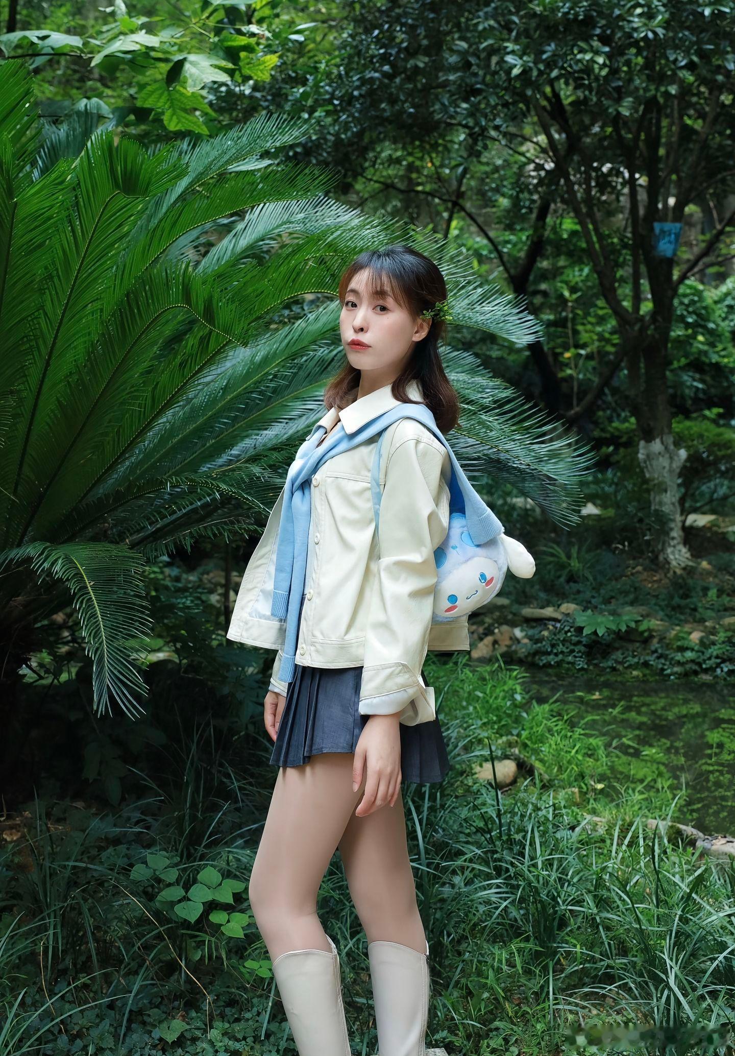 jk私影在逃公主美女一分钟视频创作季精彩人像