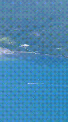 长白山天池，又发现水怪了？！8月7日，导游、游客兴奋地表示在长白山天池看到水怪