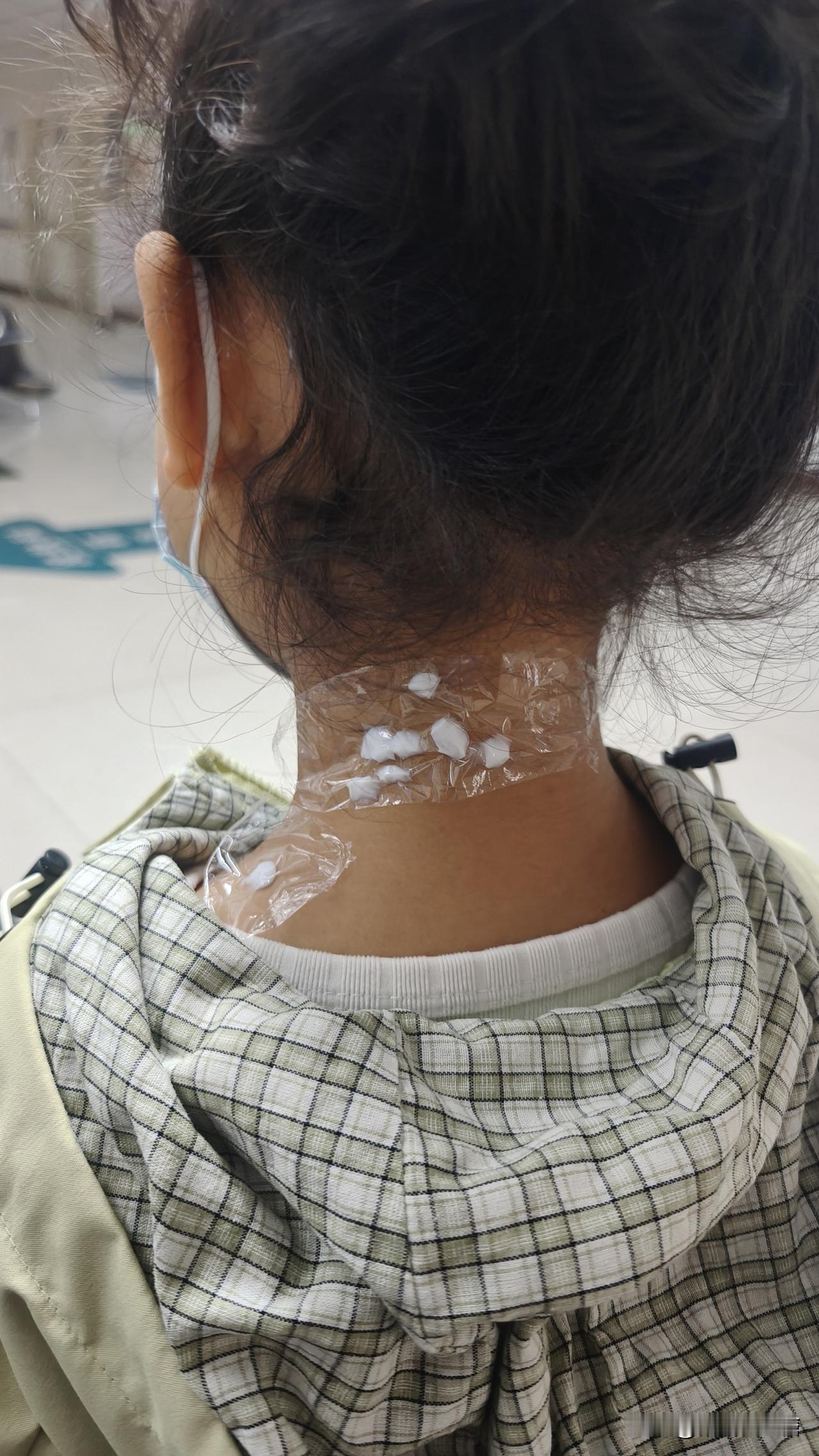 春天一到我就崩溃，谁有好办法？只有当妈的才能懂，孩子身上哪怕一丁点小毛病，都能让