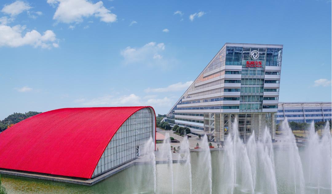 东风汽车和日产成立新合资公司，看来要干票大的！中国国内汽车市场产能已经严重过剩