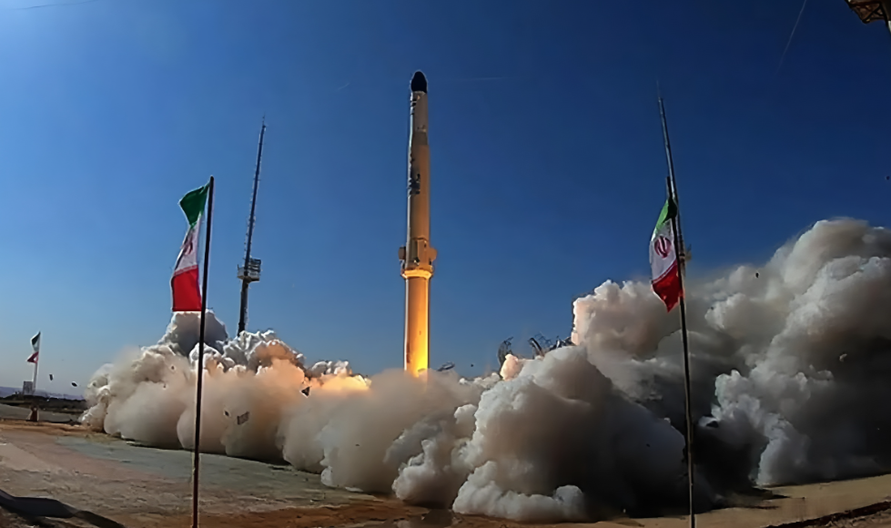 谈判破裂！美国连夜增派6架B52轰炸机，伊朗进入最高战备状态