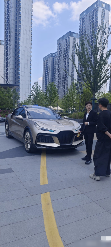11年前还是个工程师，如今追觅CEO俞浩盯着一辆金车。