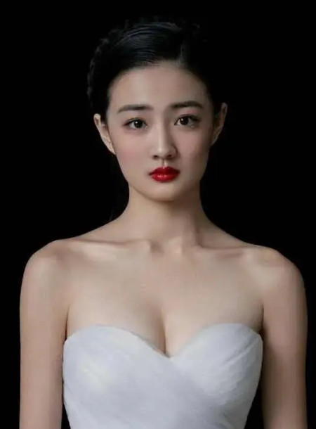 徐璐回应不拍戏，徐璐透露：演员成功需要运气，不是不拍是有很多变数。