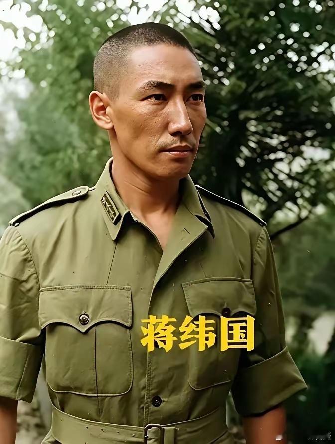 蒋纬国留学回来，看到一本书中写道：蒋纬国并不是蒋介石亲生，生父是戴季陶，生母是日
