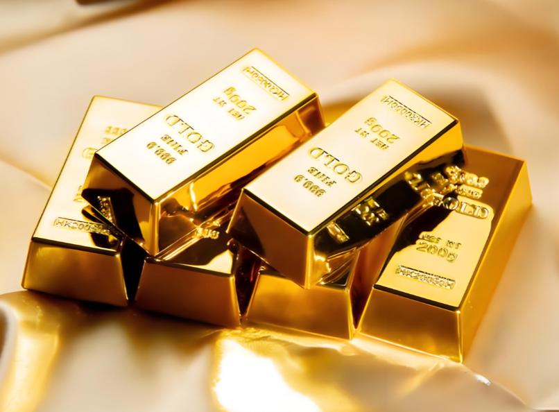 普通人的一生，只要盯着一样东西就行，那就是黄金。金价下跌，经济景气，投资创业；