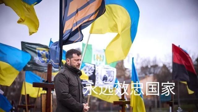 泽连斯基这招真高，愣是把5000亿的债给解决了，还没落得个卖国贼的名声。泽连斯