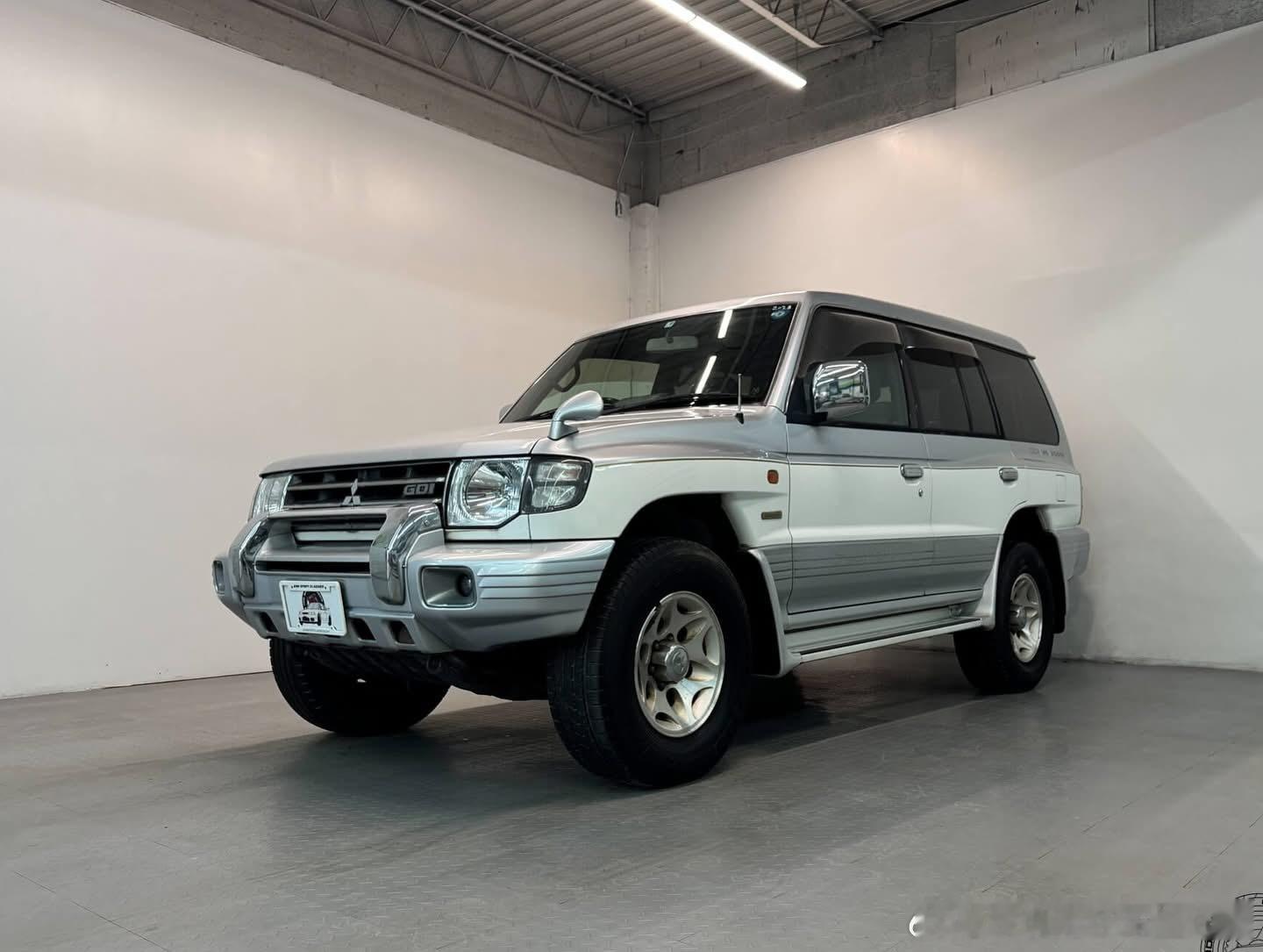 1999三菱V45靓照​​​