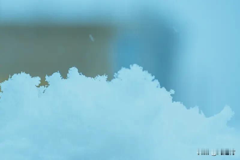 威海特大暴雪为何这么厉害1月10-11日，威海遭遇特大暴雪，部分区域积雪超