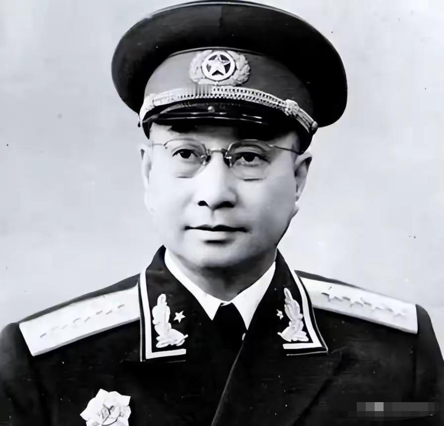 毛主席曾说过，是一个“瞎子”和一个“瘸子”帮他打下了江山。而其中的“瘸子”就是陈