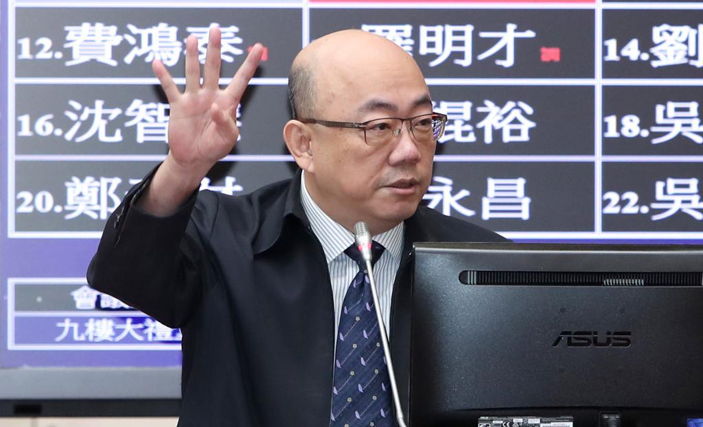 新北市长民调“郭正亮”被列入名单本尊回应了：支持李四川新北市长侯友宜的任期即