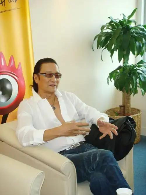 为什么谢贤最后愿意把大部分遗产留给孙子？很多人以为只是隔代亲，其实没那么简单。要