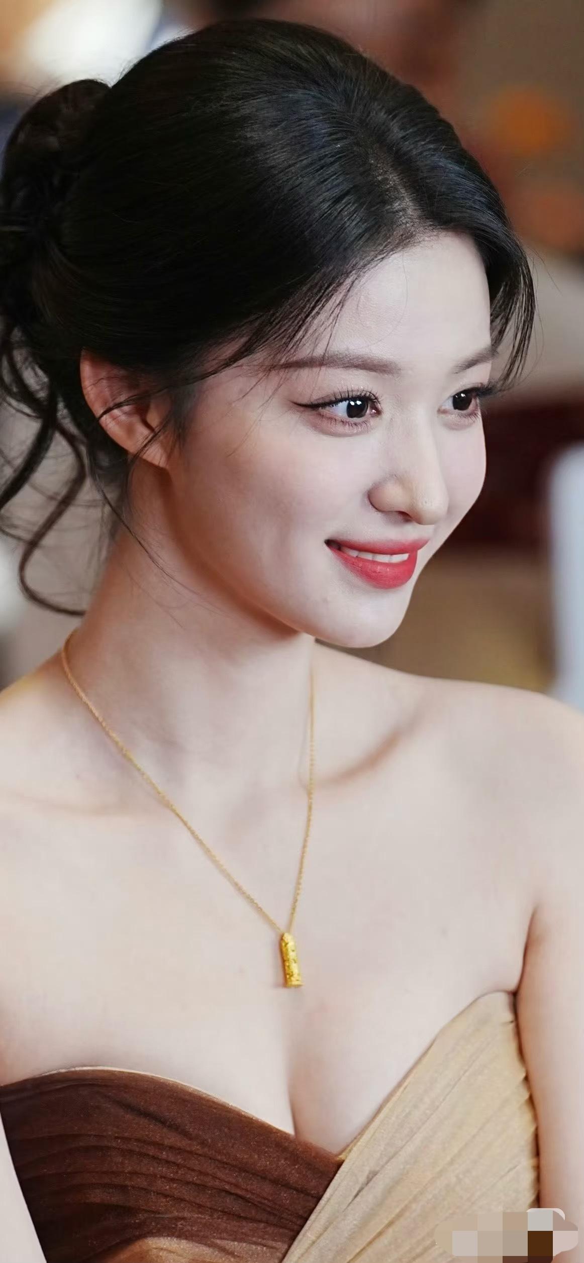 王楚然太美了