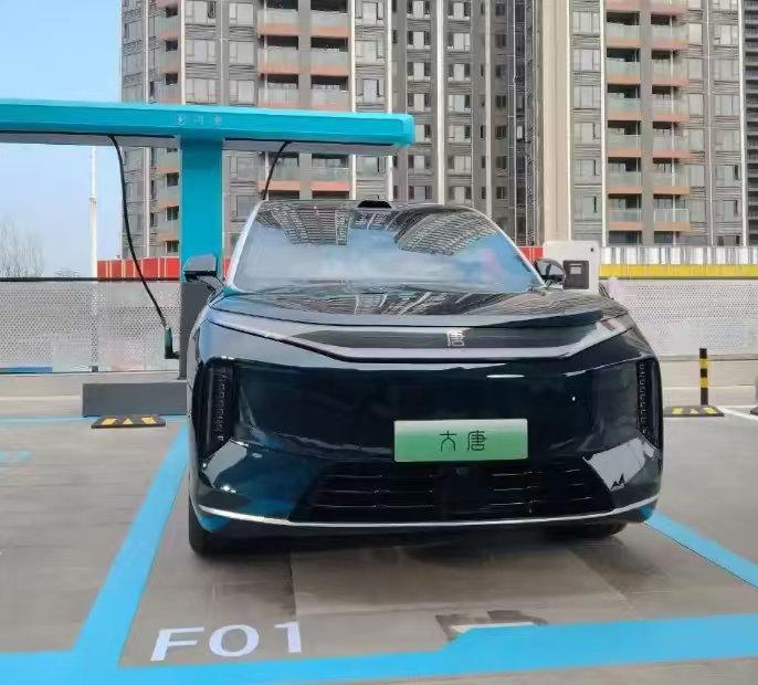 记得很久以前一朋友和我讲：比亚迪想打造高端品牌，为什么不利用汉、唐呢？多么好的I