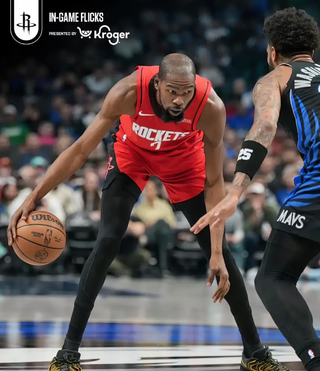 人缺了快一半了，输了也正常申京，亚当斯两个内线都不上，内线就卡佩拉一个，太弱