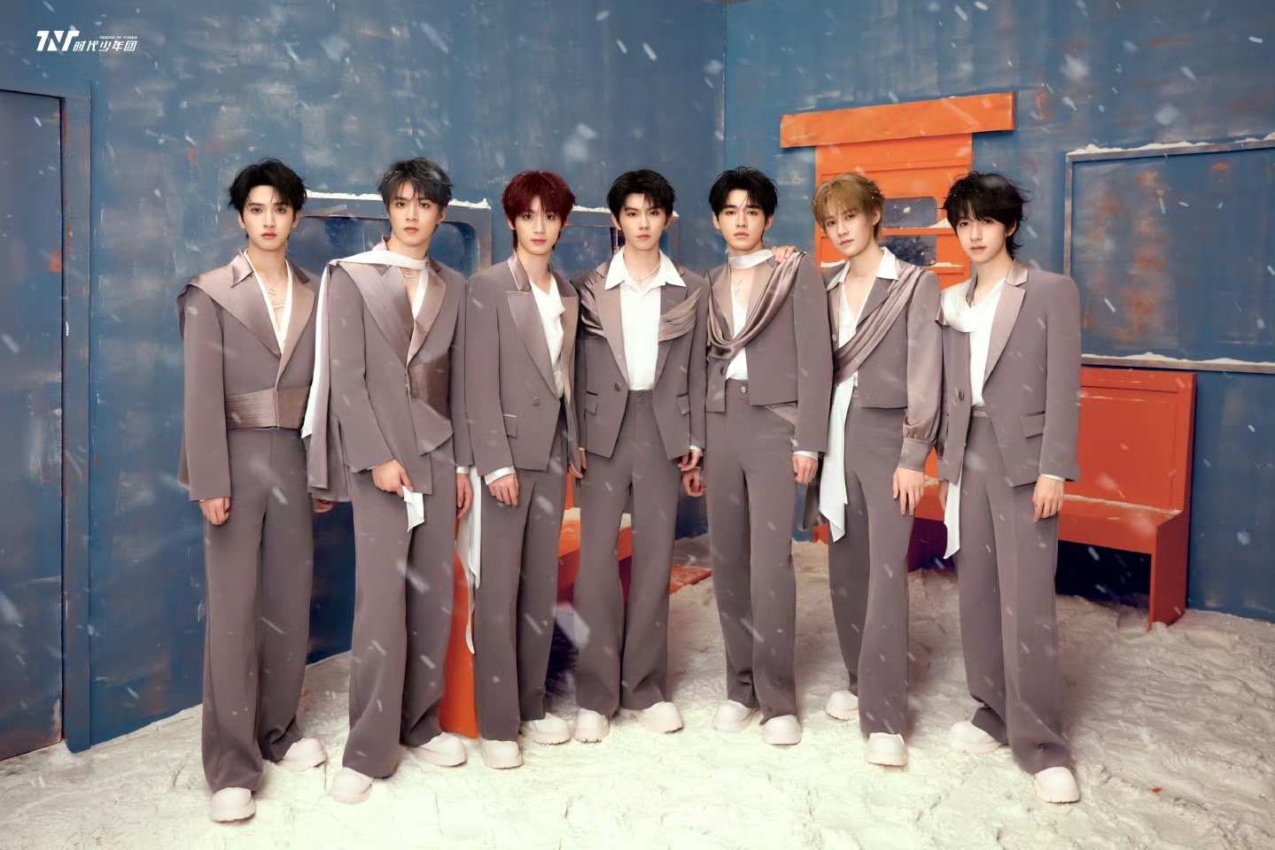 时代少年团六周年演唱会造型马嘉祺丁程鑫宋亚轩刘耀文张真源严浩翔贺峻霖