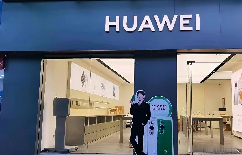 网上好多人在问，8000块的苹果手机和8000块的华为手机，二选一的话买哪个。问