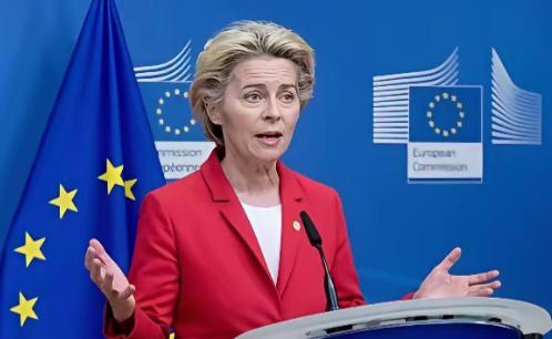 欧盟偷偷下黑手！ 欧盟这回玩了个阴的。他们拿出930亿欧元，搞了个超级大的科