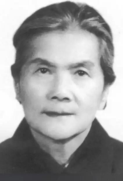 她曾是中华苏维埃权力核心的唯一女性，却在1955年因重大嫌疑遭到逮捕，历经二十五