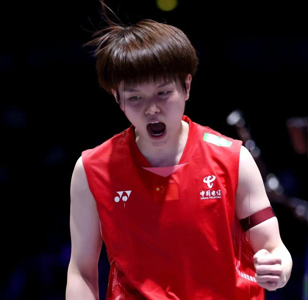 王祉怡2-0力克安洗莹，首夺全英公开赛女单冠军！北京时间3月8日午夜，刚刚结