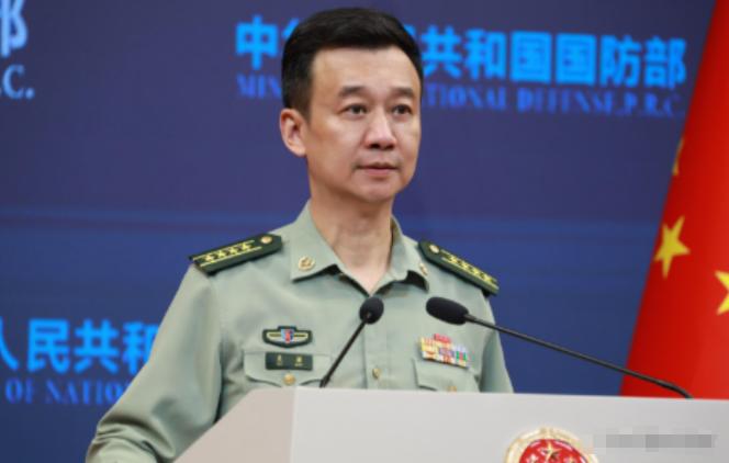 420枚ATACMS导弹、82套海马斯系统，一票装船，直指东南沿海！美国这是明着